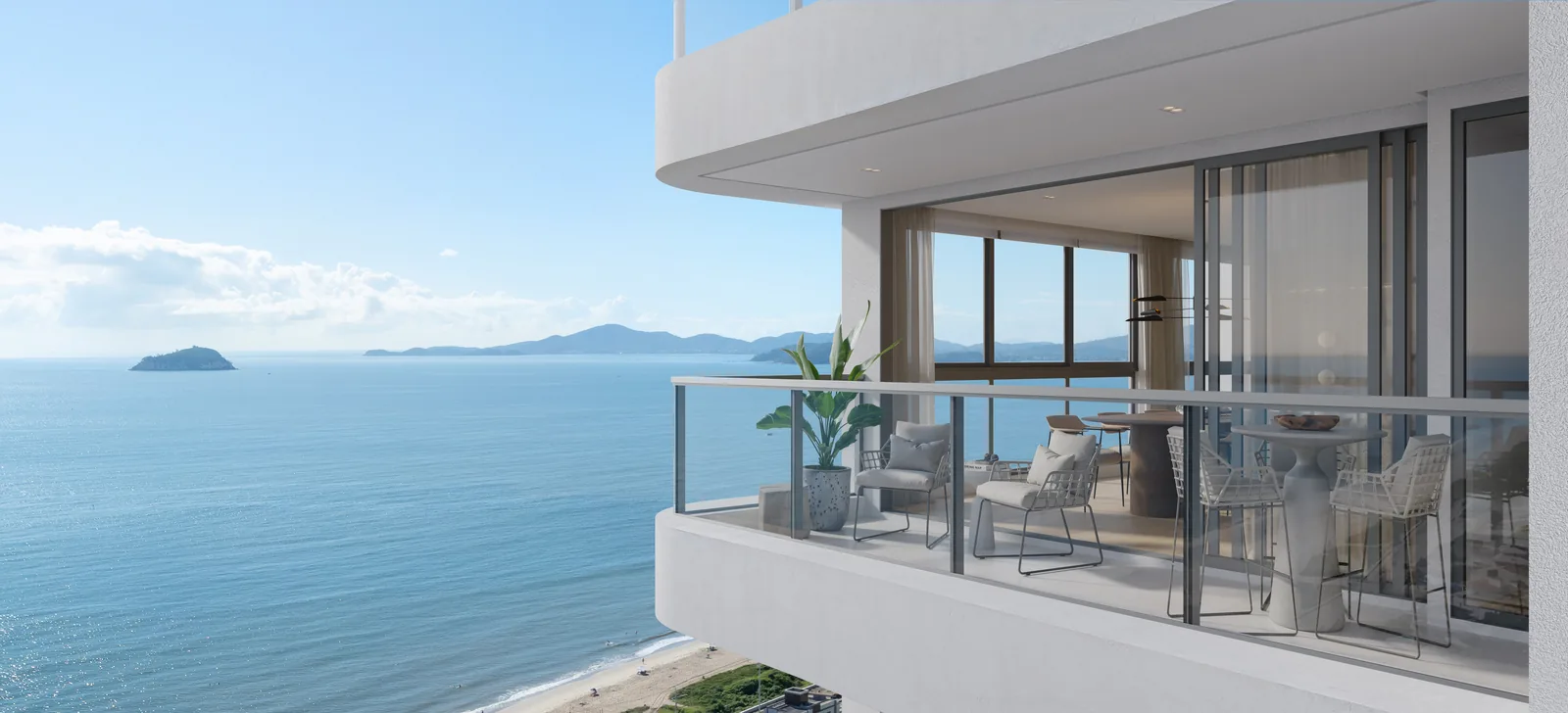 Varanda de um apartamento do Punta Cana Residence, com mesa, cadeiras, churrasqueira e guarda-corpo de vidro